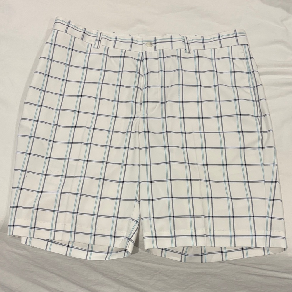 Greg Norman Men's White and Blue Checkered Shorts